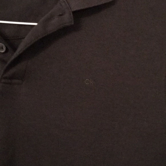 Calvin Klein mens black shirt. - Picture 7 of 15